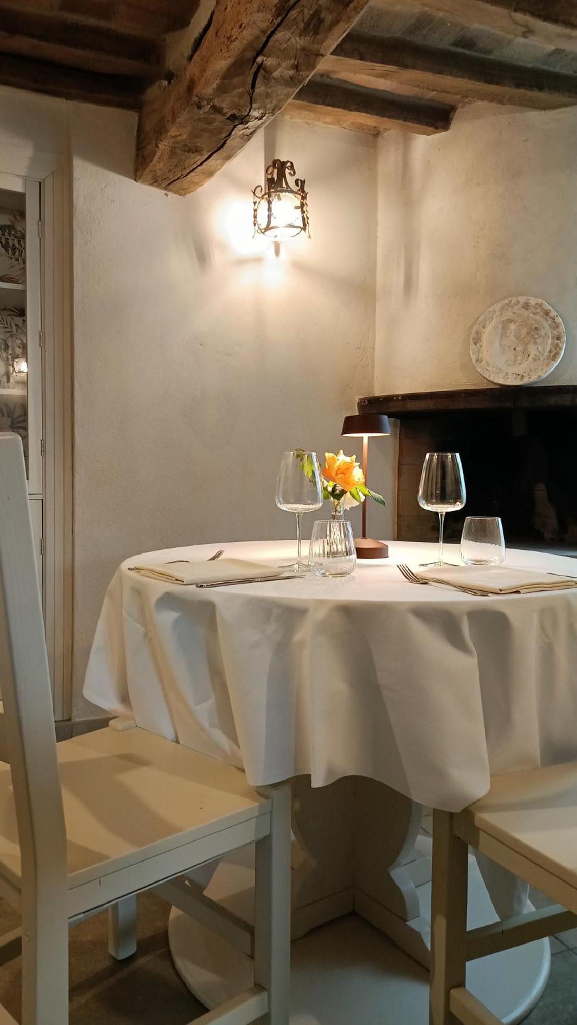 Locanda La Rocca Residenza D'Epoca Fossombrone Esterno foto