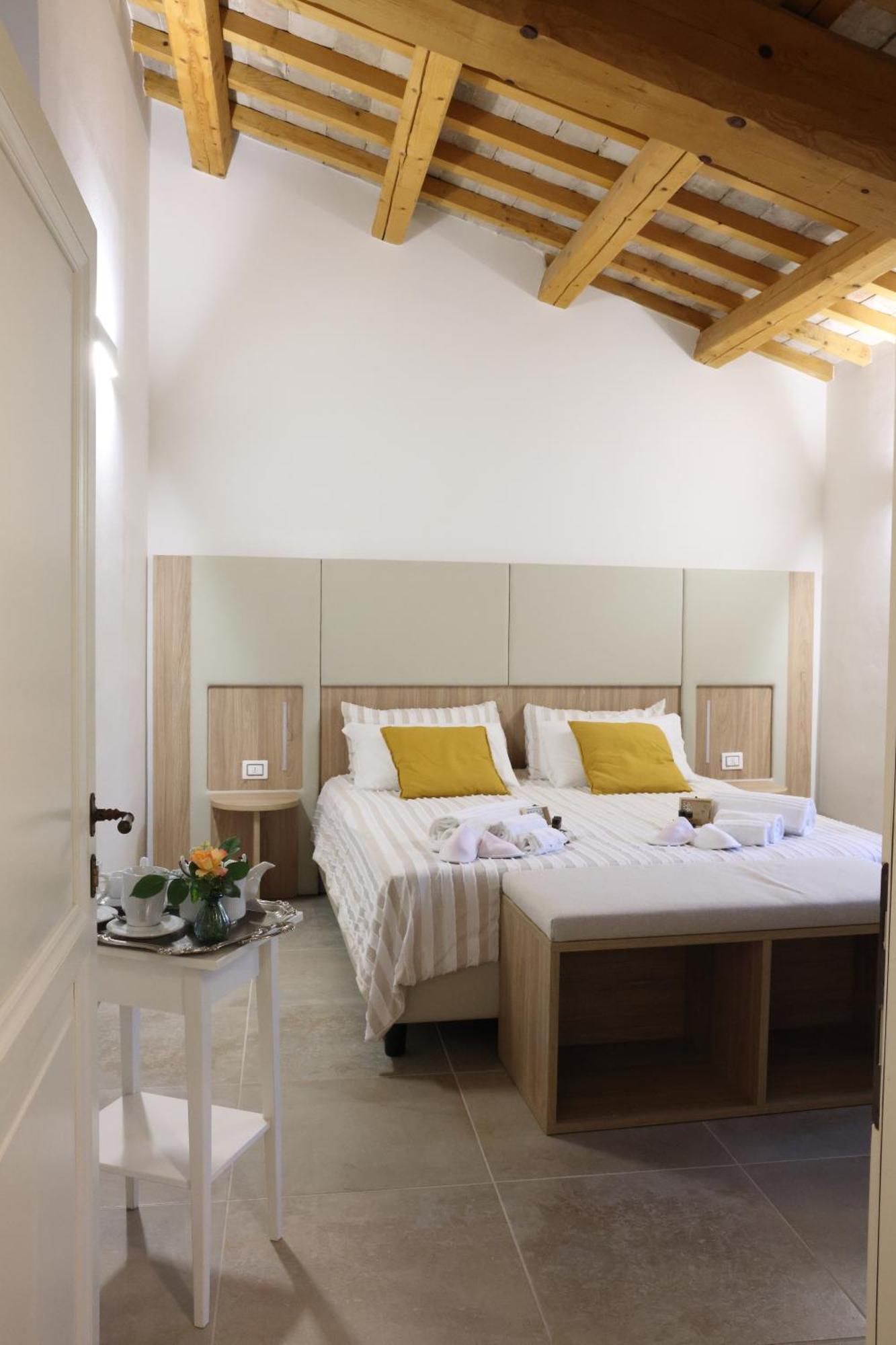 Locanda La Rocca Residenza D'Epoca Fossombrone Esterno foto